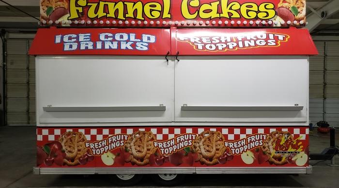 Funnel Cake Concessions Trailer RH / Vendor / 1991 For